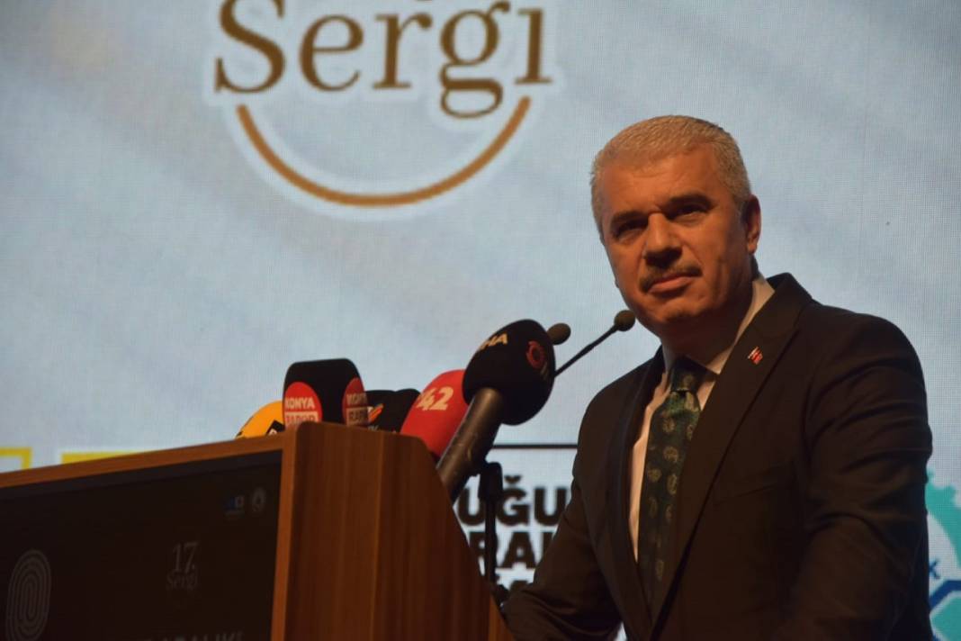 İpek Yolu Temalı Altın Dokunuşlar Sergisi Konya’da kapılarını açtı 9